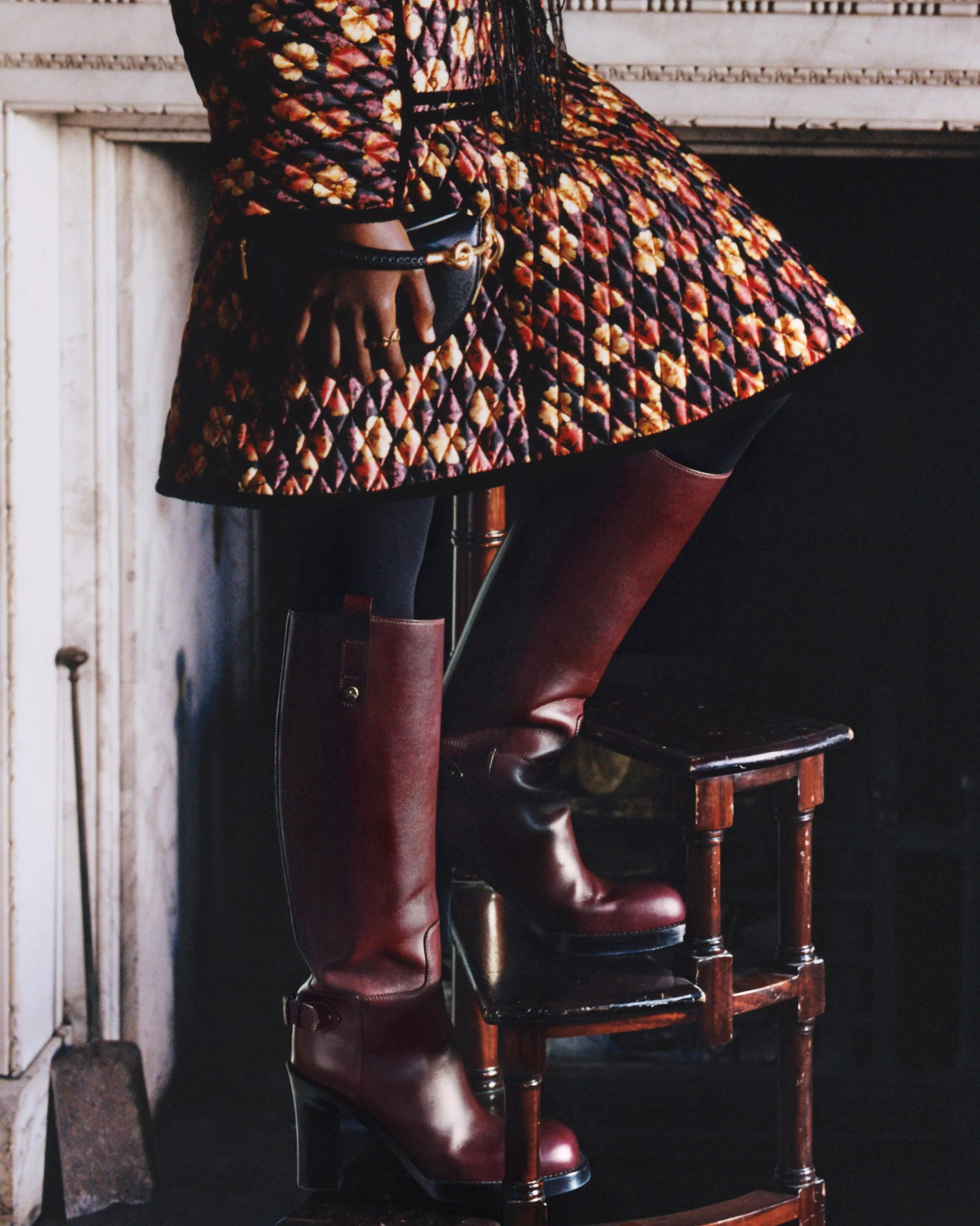 THIS FALL BURBERRY TAPS INTO THE CHARM OF THE ENGLISH COUNTRYSIDE